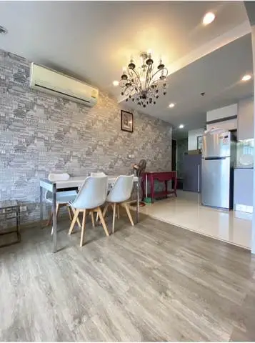 15 Sukhumvit Residences