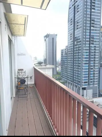 15 Sukhumvit Residences