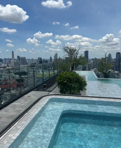 Ashton Chula-Silom: Pool