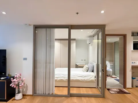Asoke Place: Bedroom