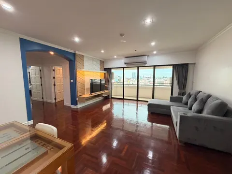 Central City East Tower: Main Photo