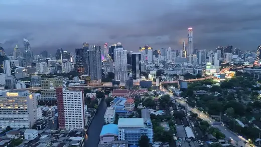 Circle Condominium: View