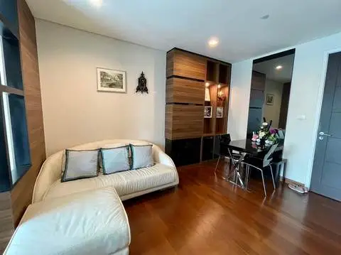 Ivy Thonglor