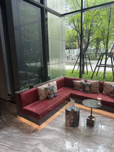 Life Asoke Hype: Building