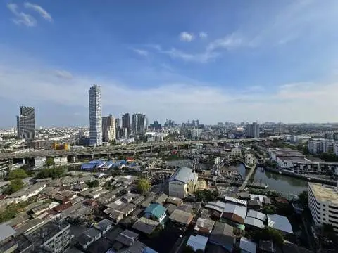 Life Sukhumvit 48
