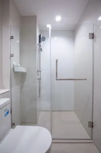 Life One Wireless: Bathroom