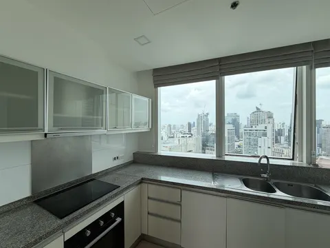Millennium Residence @ Sukhumvit: Kitchen