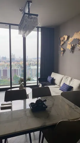 The Monument Sanampao: Living Room