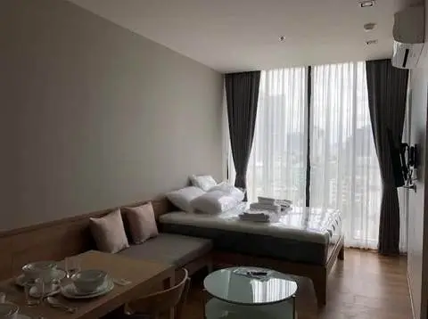 Park Origin Phrom Phong