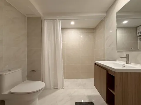Raintree Villa
