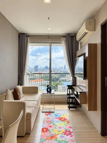 Rhythm Sathorn