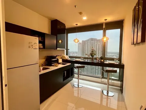 Rhythm Sukhumvit 44/1