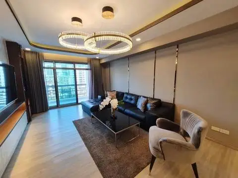 Royal Castle Sukhumvit
