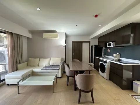 Runesu Thonglor