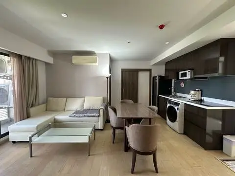 Runesu Thonglor 5