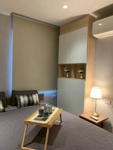 Runesu Thonglor 5