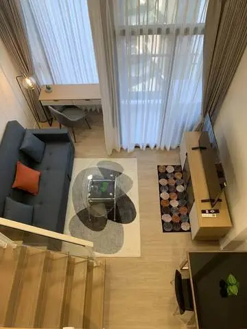 Siamese Residence Landmark @ MRTA: Living Room