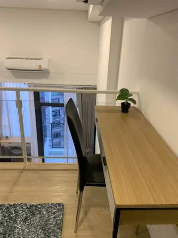 Siamese Residence Landmark @ MRTA: Working Area