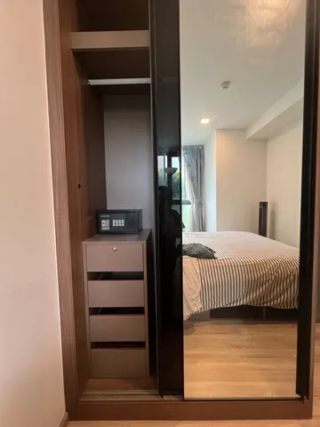 Taka Haus Ekamai 12