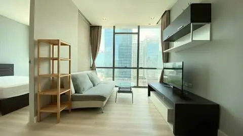 The Room Sukhumvit 21