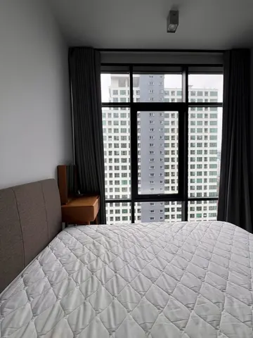 The Lofts Asoke: Main Photo