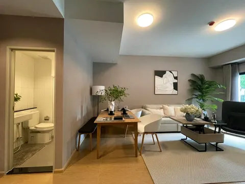 Unio Sukhumvit 72: Living Room