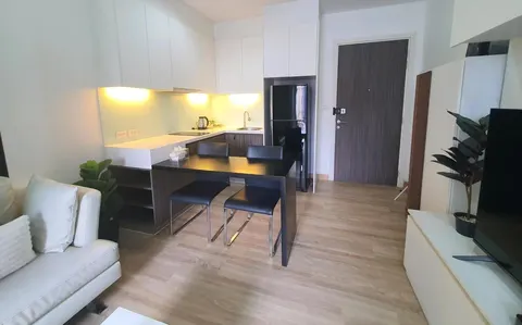 Urbano Absolute Sathon-Taksin: Main Photo