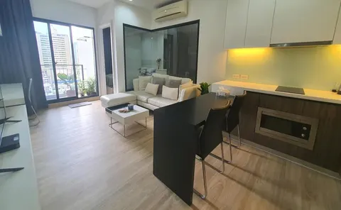 Urbano Absolute Sathon-Taksin